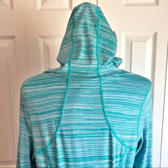 Zella Turquoise Blue Athletic Pullover Hoodie Top Large - Picture 12 of 13